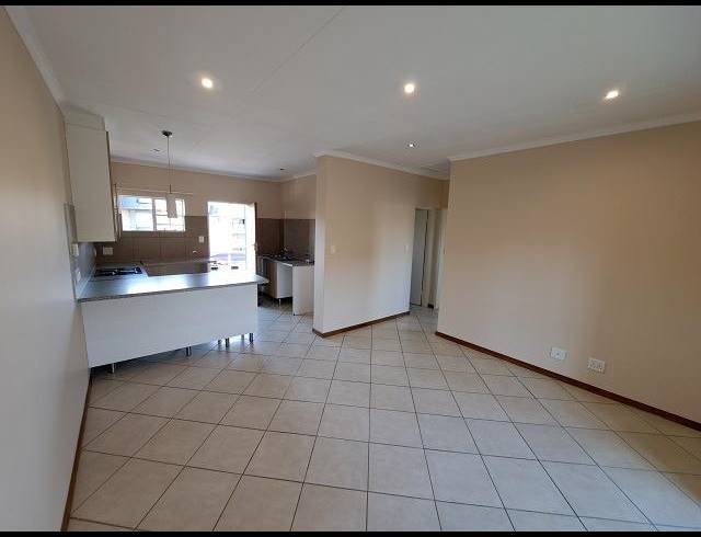 2 BEDROOM APARTMENT FOR SALE IN STONERIDGE